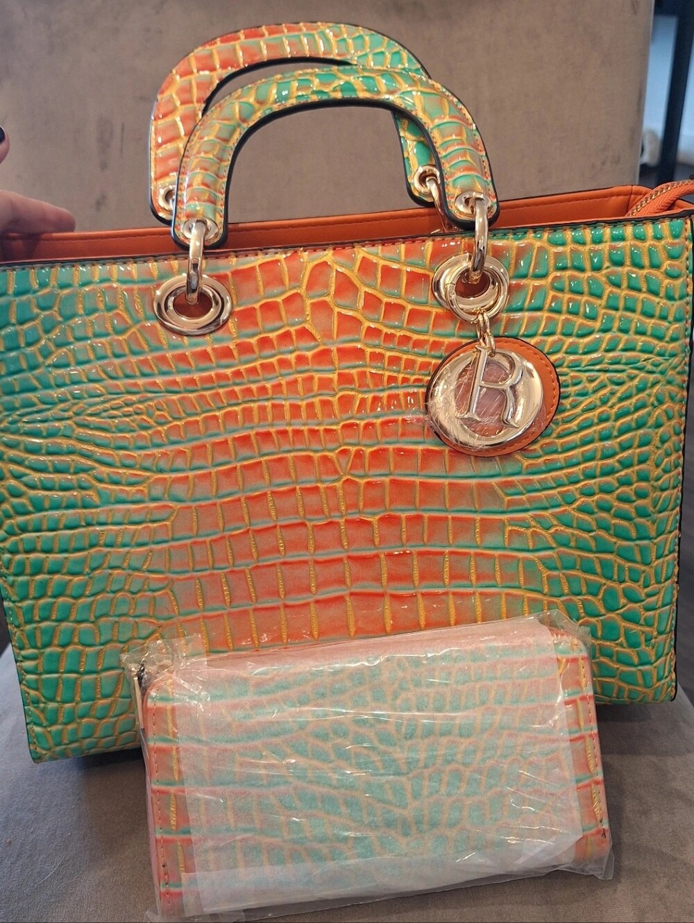 "Classic Fashion" Multicolor Croc-embossed Satchel & Wallet NWT